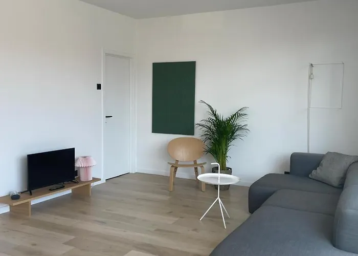 #2800Ourhome 301